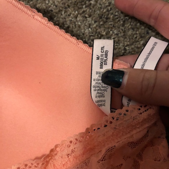VS PEACH BRALET - Picture 3 of 3